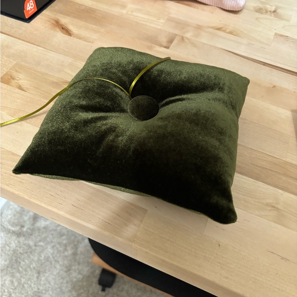 Green Velvet Ring Pillow wedding ring bearer with tie string